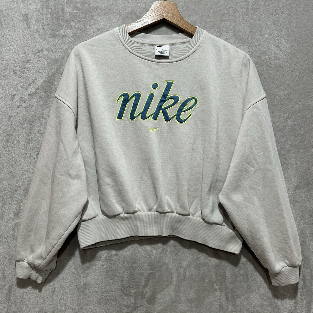 Nike Sportswear Club Fleece Girls L‎ Boxy Crew Neck Sweatshirt Long Sleeve Logo